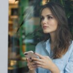【have what it takes to~】~する素質がある、向いている