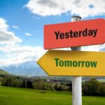 「去年の今頃」「明日の今頃」は英語で?